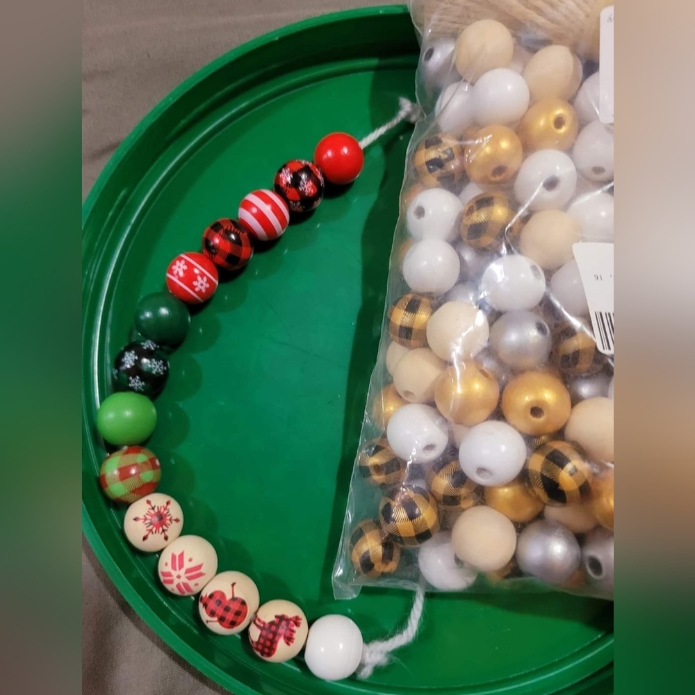 Handmade popcorn garland